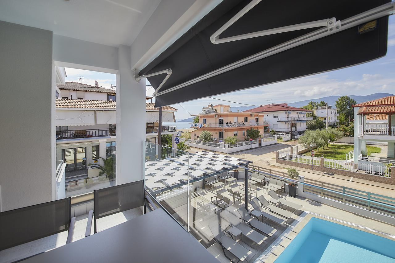 Albatros Suites Vrasná Exterior foto